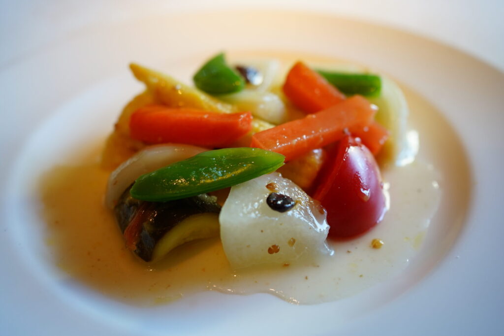 野菜のエチュベのコリアンダー風味のクローズアップ